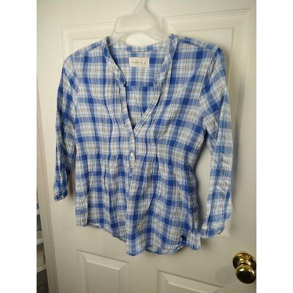 abercrombie and fitch V Button Blue Plaid Button Sleeve Blouse. Size L - Picture 2 of 9